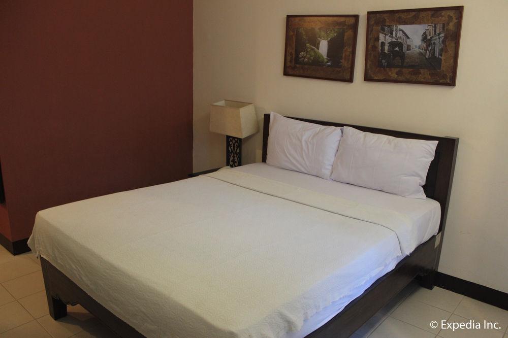 Ilocos Norte Hotel & Convention Center 拉瓦格 外观 照片