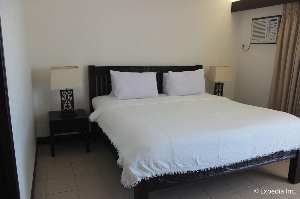 Ilocos Norte Hotel & Convention Center 拉瓦格 外观 照片